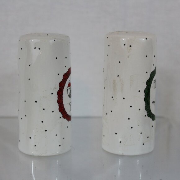 Miniature Ceramic Christmas Snowbirds Salt & Pepper Shaker Set - Picture 2 of 6